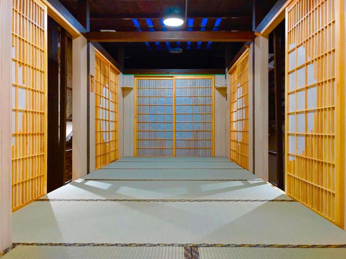台甕茶室青年旅館 Tai-Wong Tatami Room Hostel Тайнань Экстерьер фото
